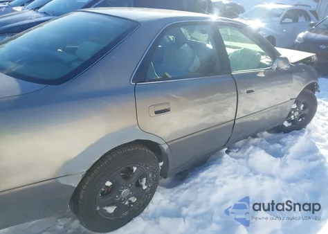 1998 Lexus Es 300 из США, поврежденный, VIN JT8BF28G4W5049166